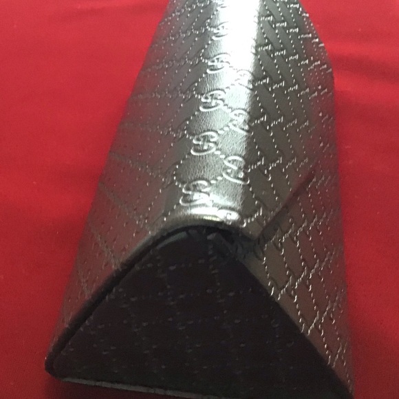 Gucci eye-ware Tri-folding case w/ cleaning cloth - Picture 8 of 9